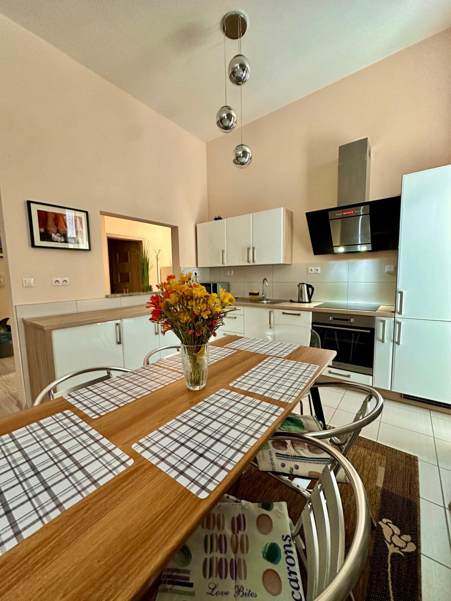Princess Main Square Apartment Poprad Exterior photo